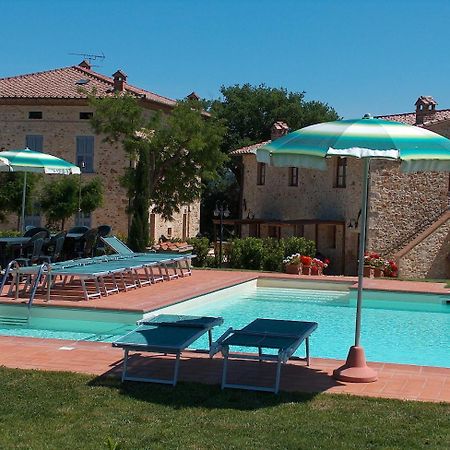 Borgo Il Villino Guest House Casole d'Elsa Luaran gambar