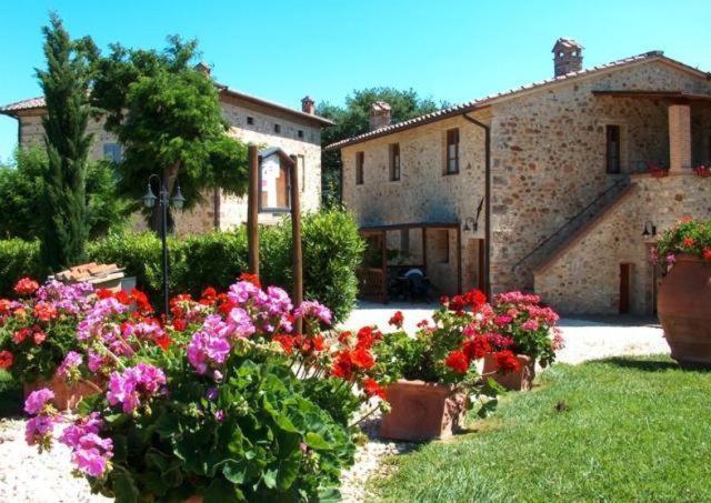 Borgo Il Villino Guest House Casole d'Elsa Luaran gambar