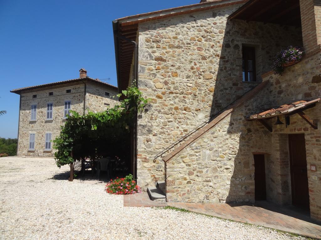 Borgo Il Villino Guest House Casole d'Elsa Luaran gambar