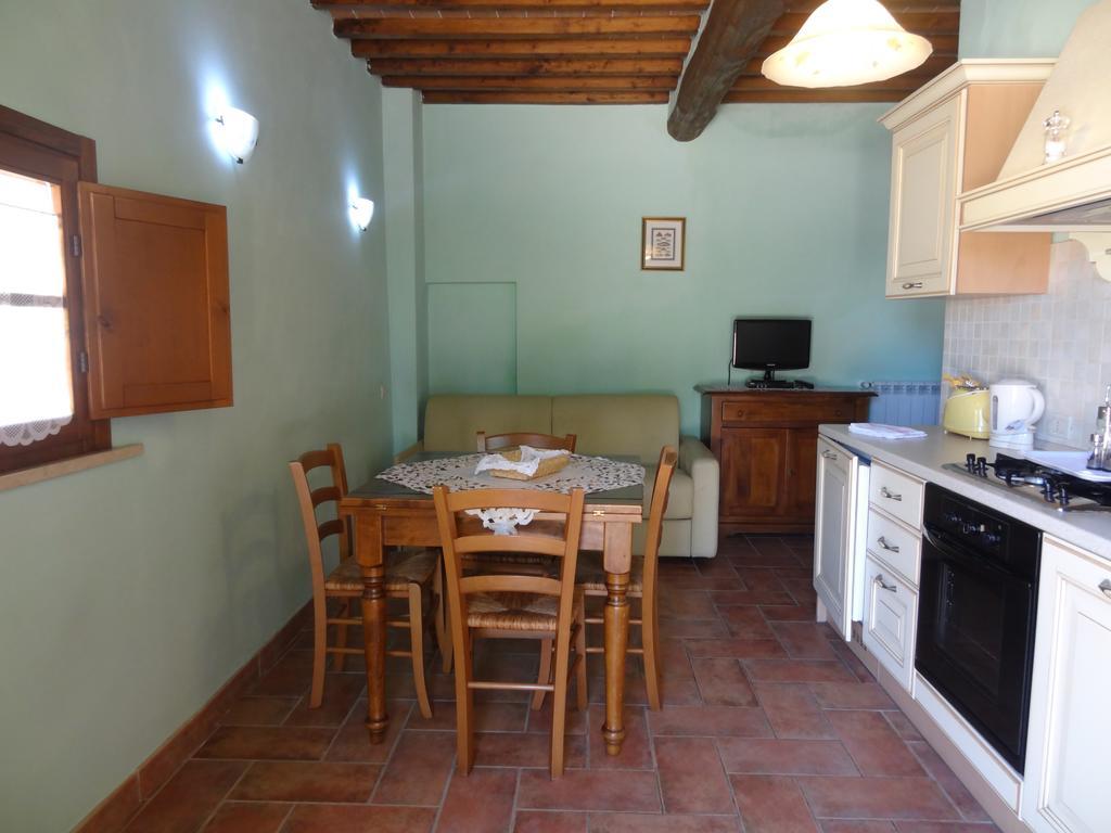 Borgo Il Villino Guest House Casole d'Elsa Luaran gambar