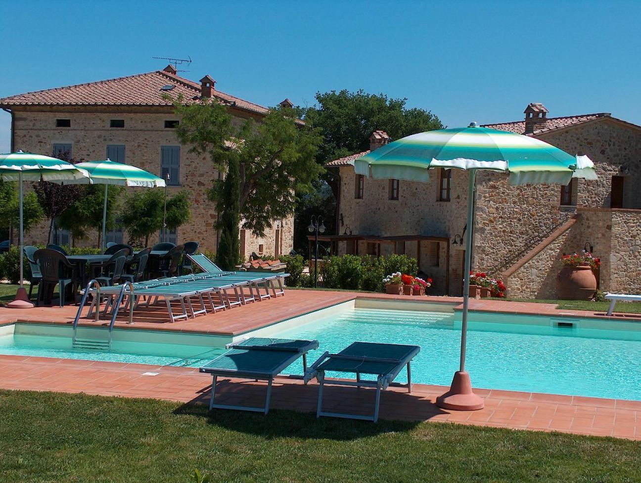 Borgo Il Villino Guest House Casole d'Elsa Luaran gambar