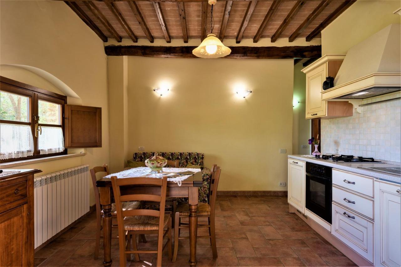 Borgo Il Villino Guest House Casole d'Elsa Luaran gambar