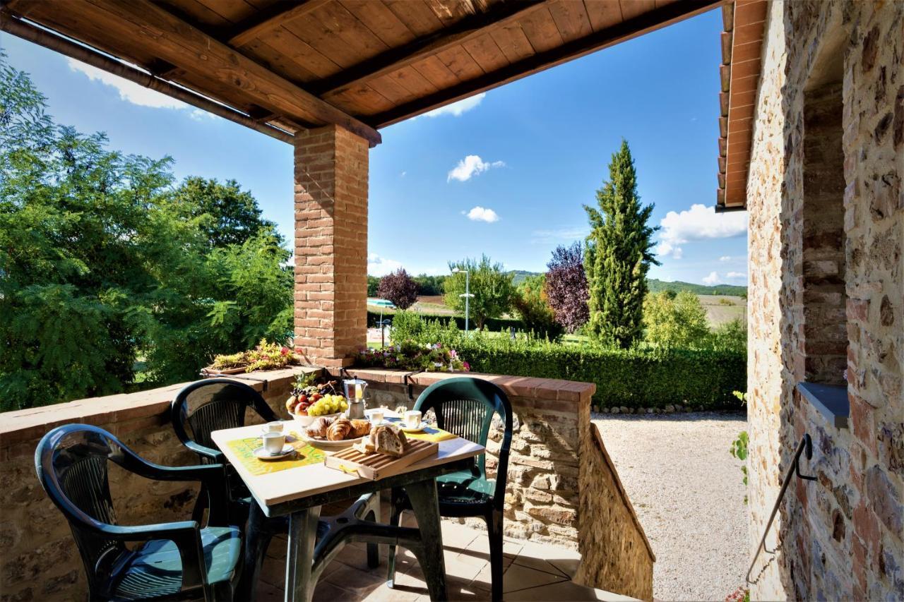 Borgo Il Villino Guest House Casole d'Elsa Luaran gambar