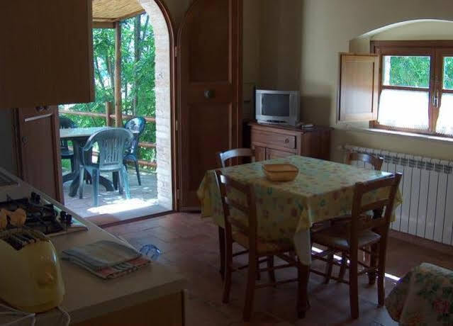 Borgo Il Villino Guest House Casole d'Elsa Luaran gambar